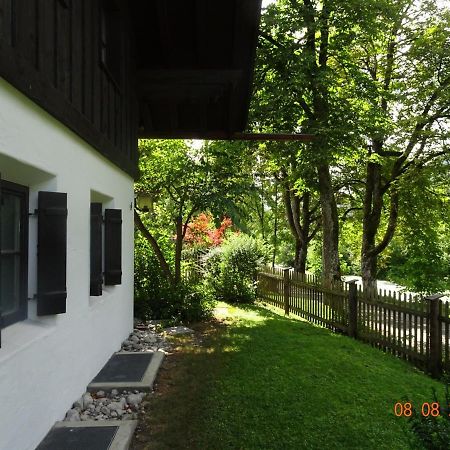 Huge And Calm Apartment In Central Garmisch エクステリア 写真