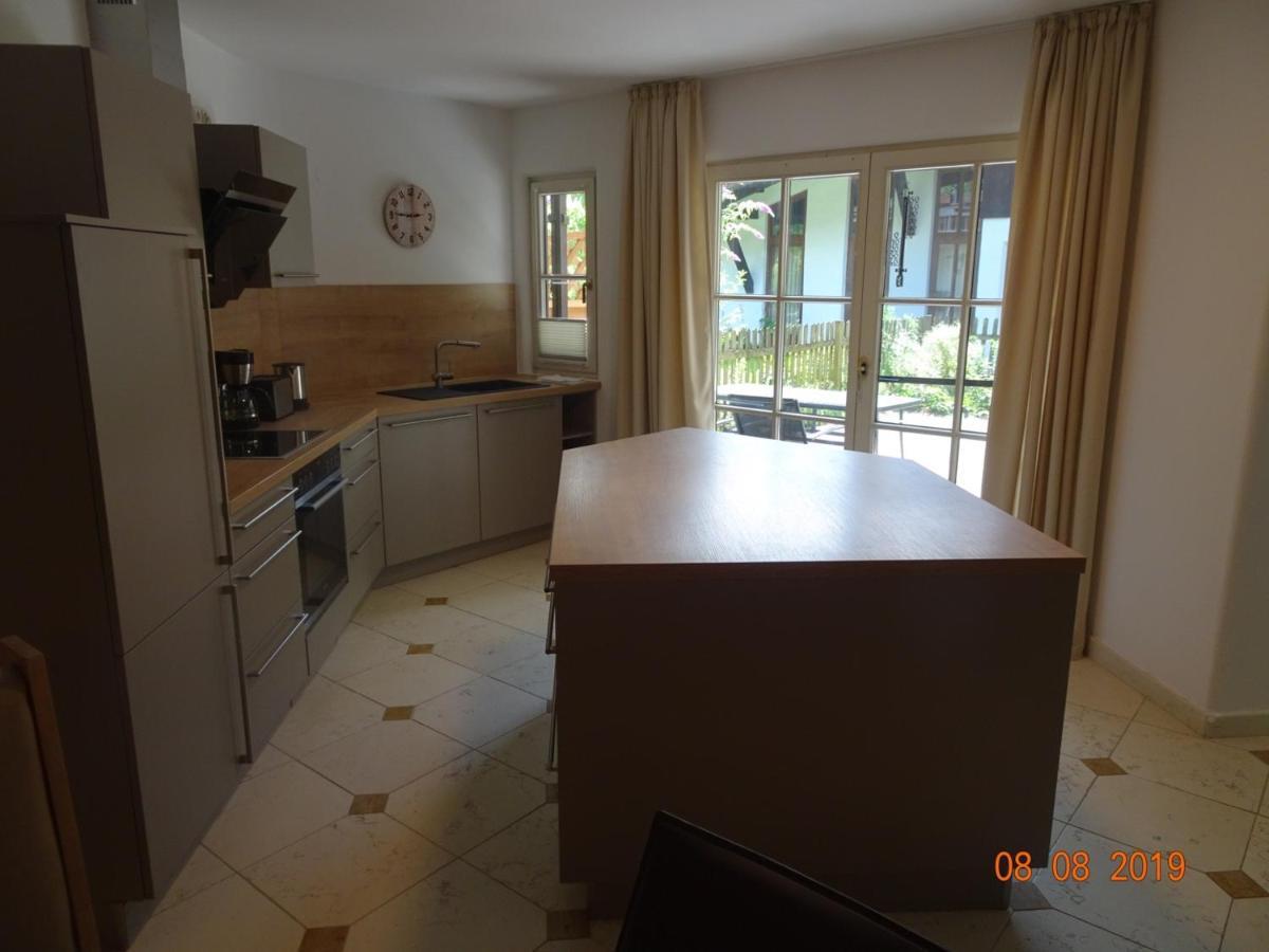 Huge And Calm Apartment In Central Garmisch エクステリア 写真