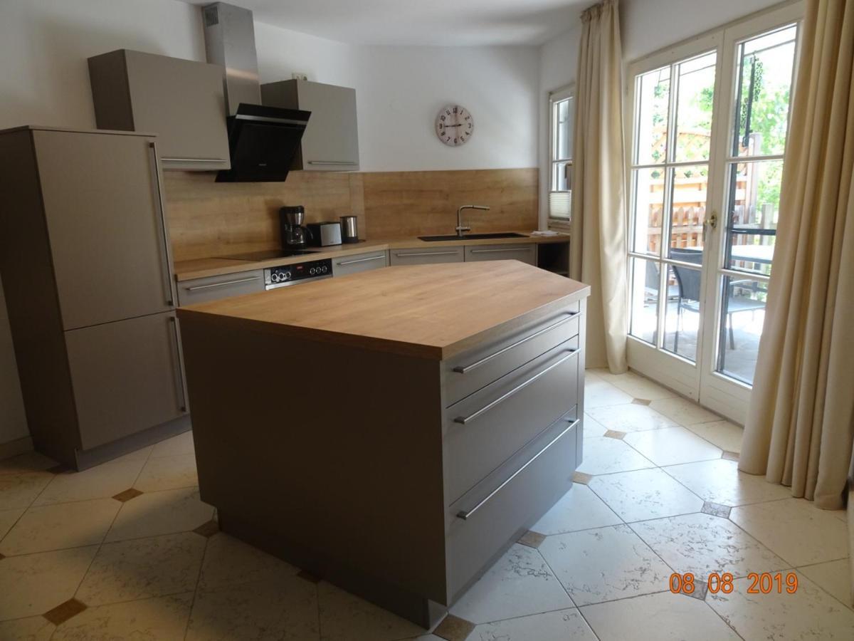 Huge And Calm Apartment In Central Garmisch エクステリア 写真